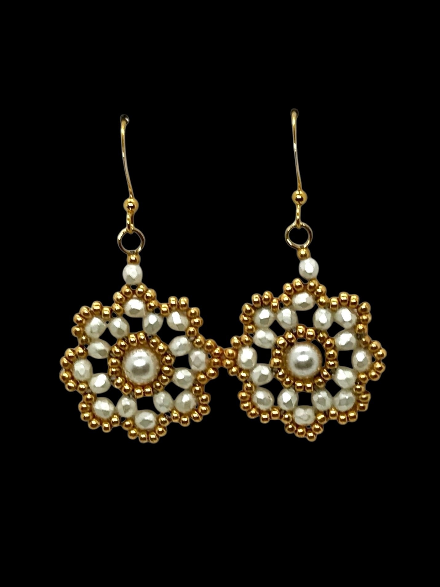 Spring Flower Earrings - Pearl White & Gold