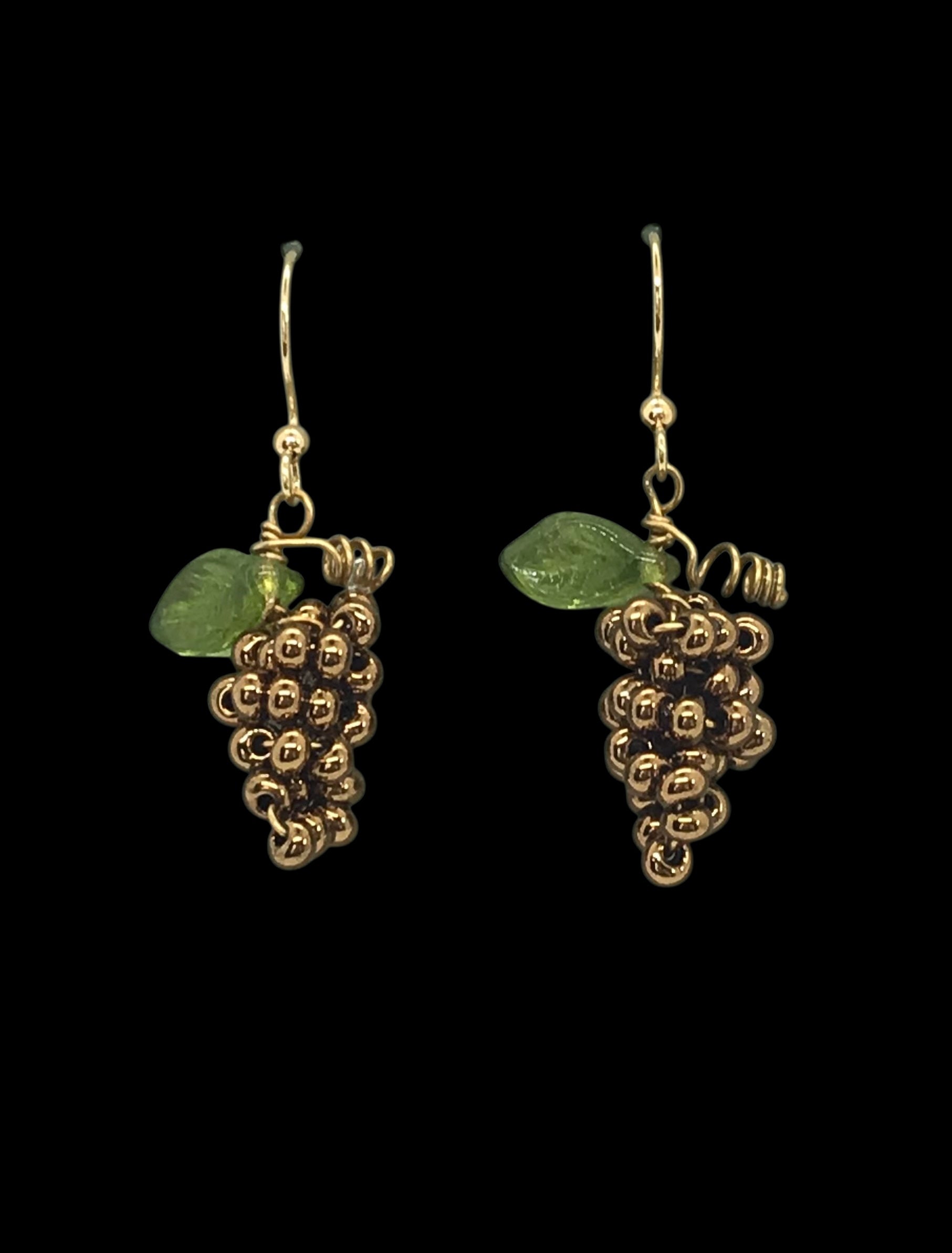 Dangling Grape Earrings - Bronze